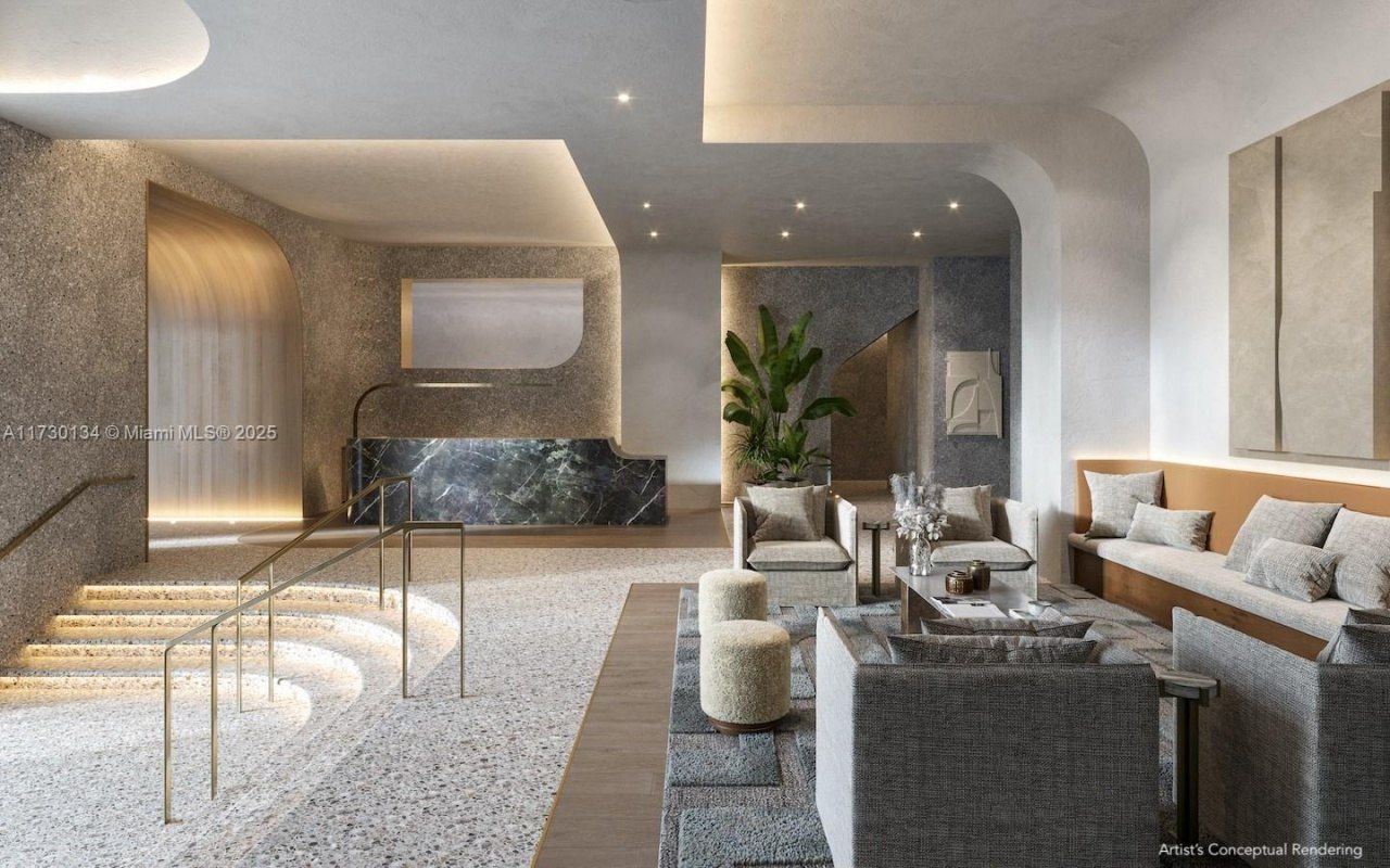 99 SW 7th St, Unit PH-3703, Miami, FL 33131 Photo