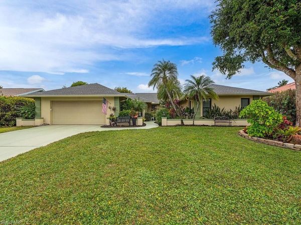 431 Forest Hills BLVD, NAPLES, FL 34113