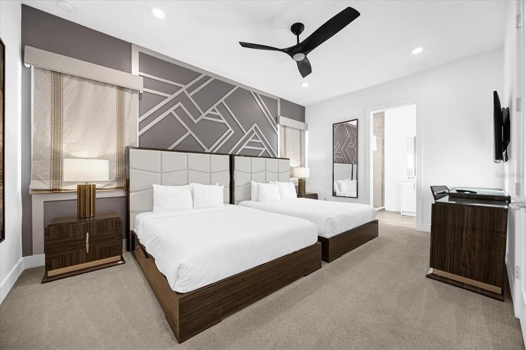 2137 Pine Oak Loop, Davenport, FL 33837 Photo