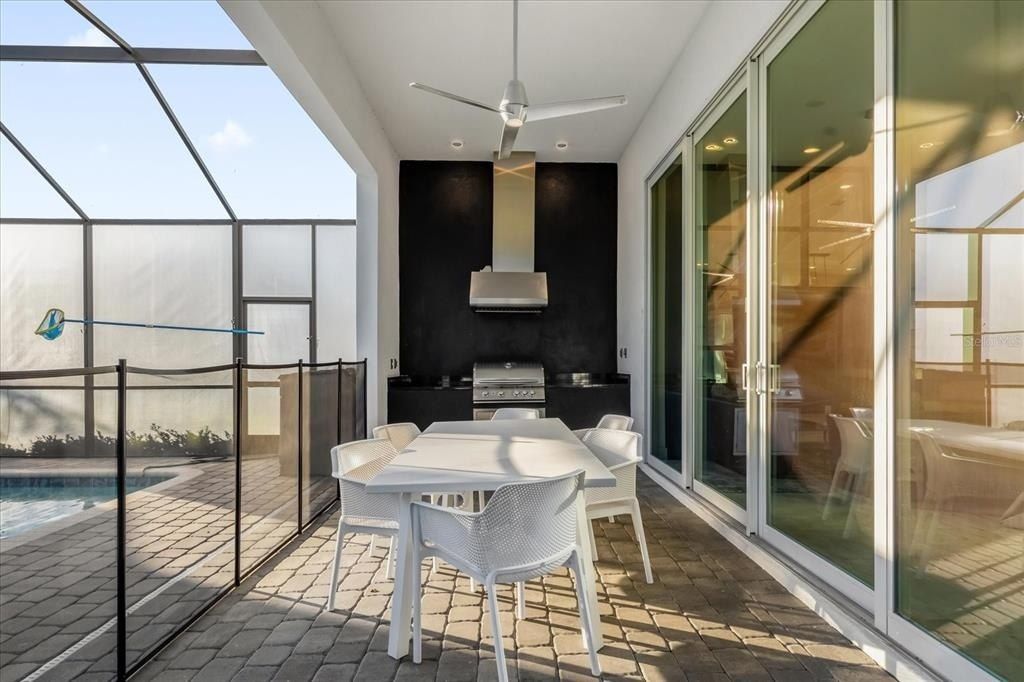 2137 Pine Oak Loop, Davenport, FL 33837 Photo