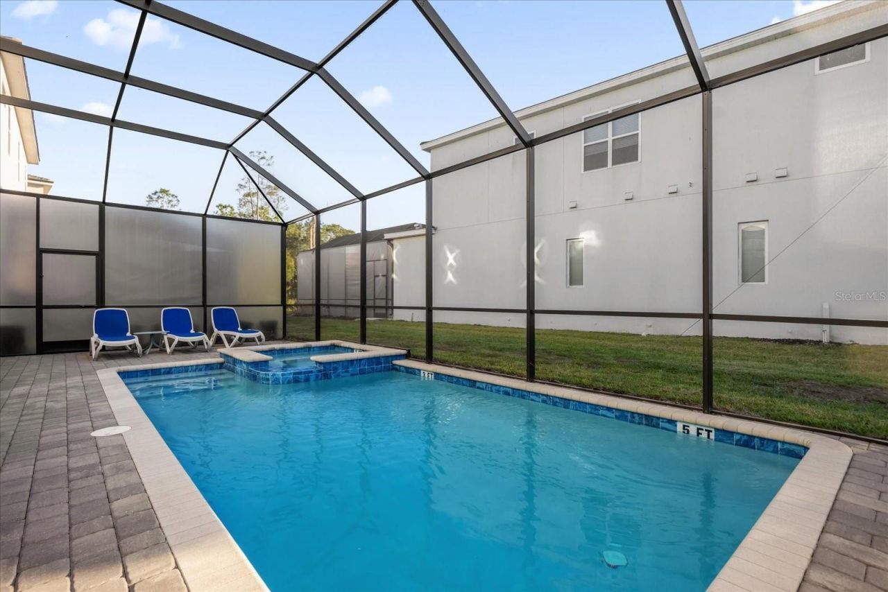 2137 Pine Oak Loop, Davenport, FL 33837 Photo