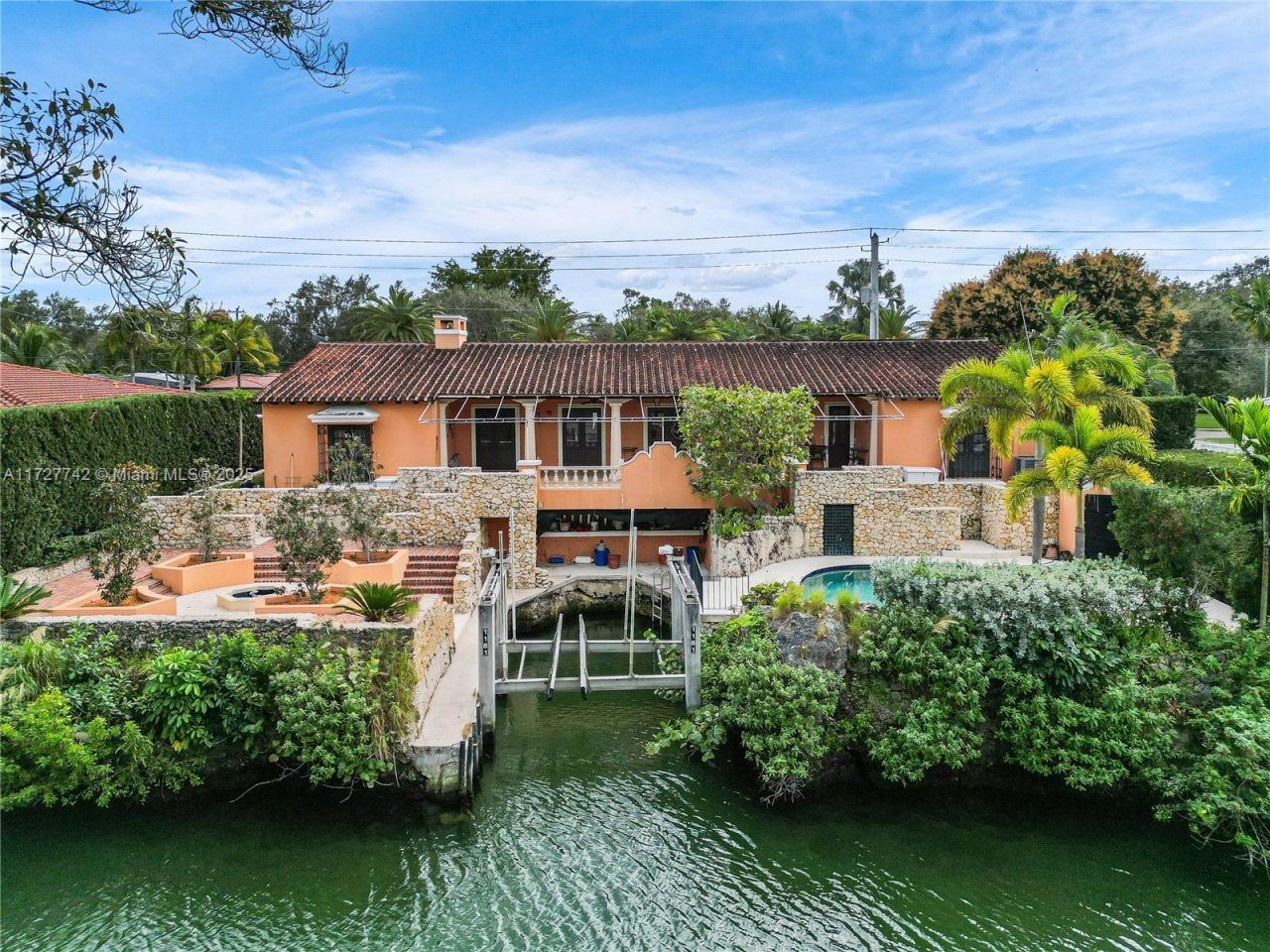 1181 S Alhambra Cir, Coral Gables, FL 33146 Photo