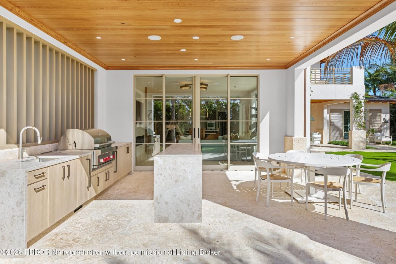 1265 N Lake Way, Palm Beach, FL 33480 Photo