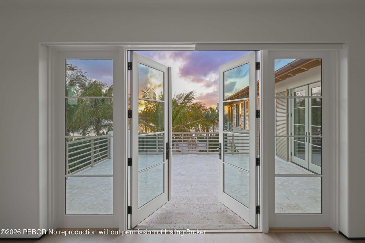 1265 N Lake Way, Palm Beach, FL 33480 Photo