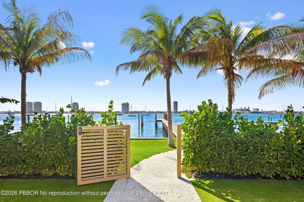 1265 N Lake Way, Palm Beach, FL 33480 Photo