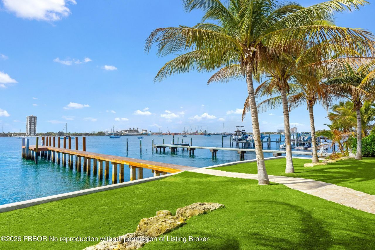 1265 N Lake Way, Palm Beach, FL 33480 Photo