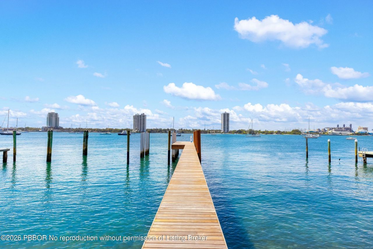 1265 N Lake Way, Palm Beach, FL 33480 Photo