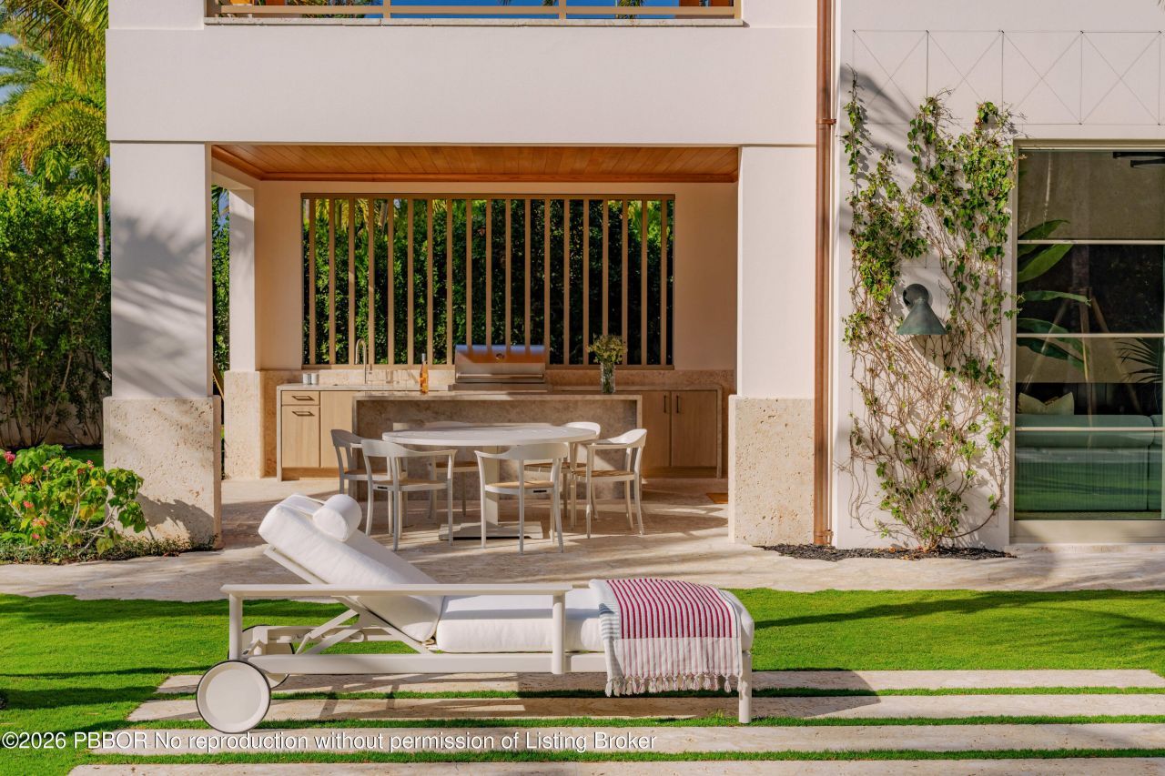 1265 N Lake Way, Palm Beach, FL 33480 Photo