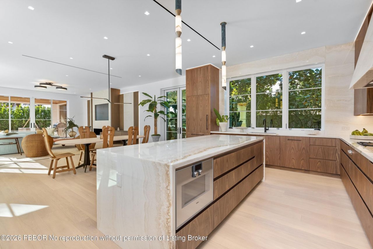 1265 N Lake Way, Palm Beach, FL 33480 Photo