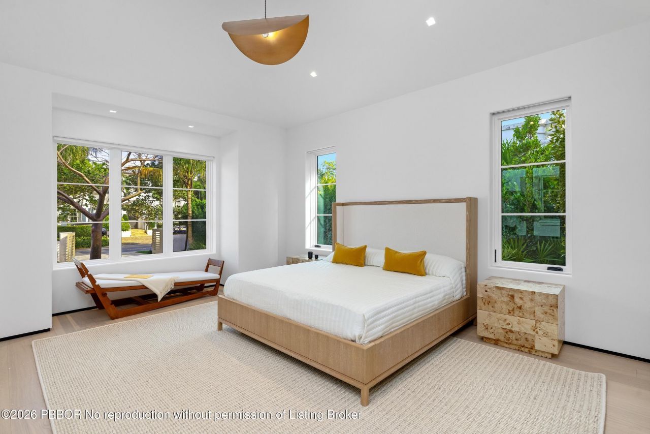 1265 N Lake Way, Palm Beach, FL 33480 Photo