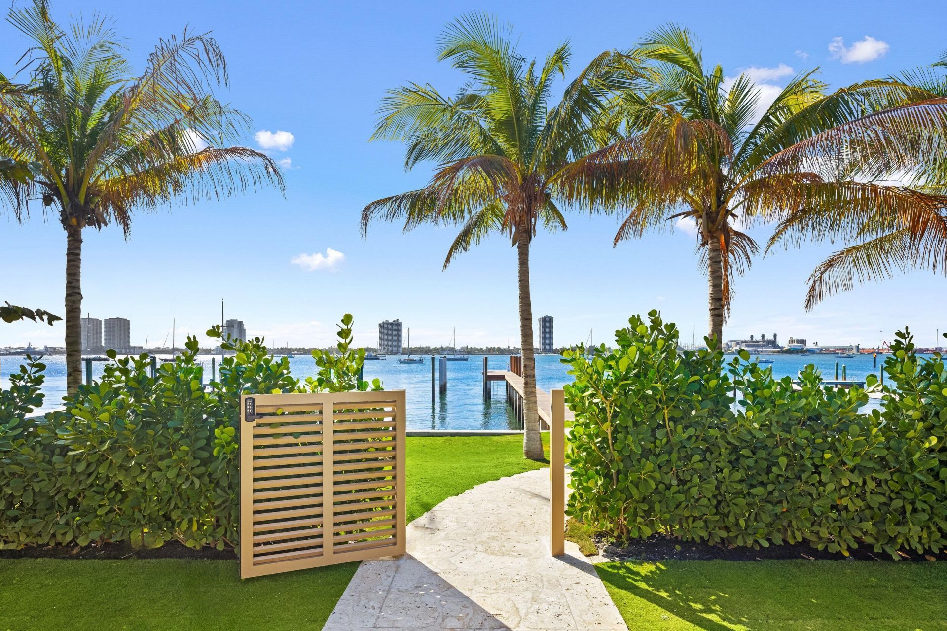 1265 N Lake Way, Palm Beach, FL 33480 Photo