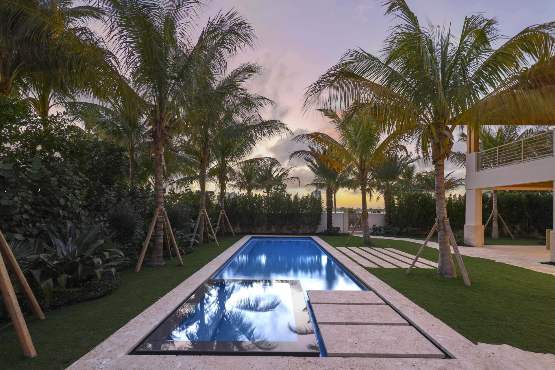 1265 N Lake Way, Palm Beach, FL 33480 Photo