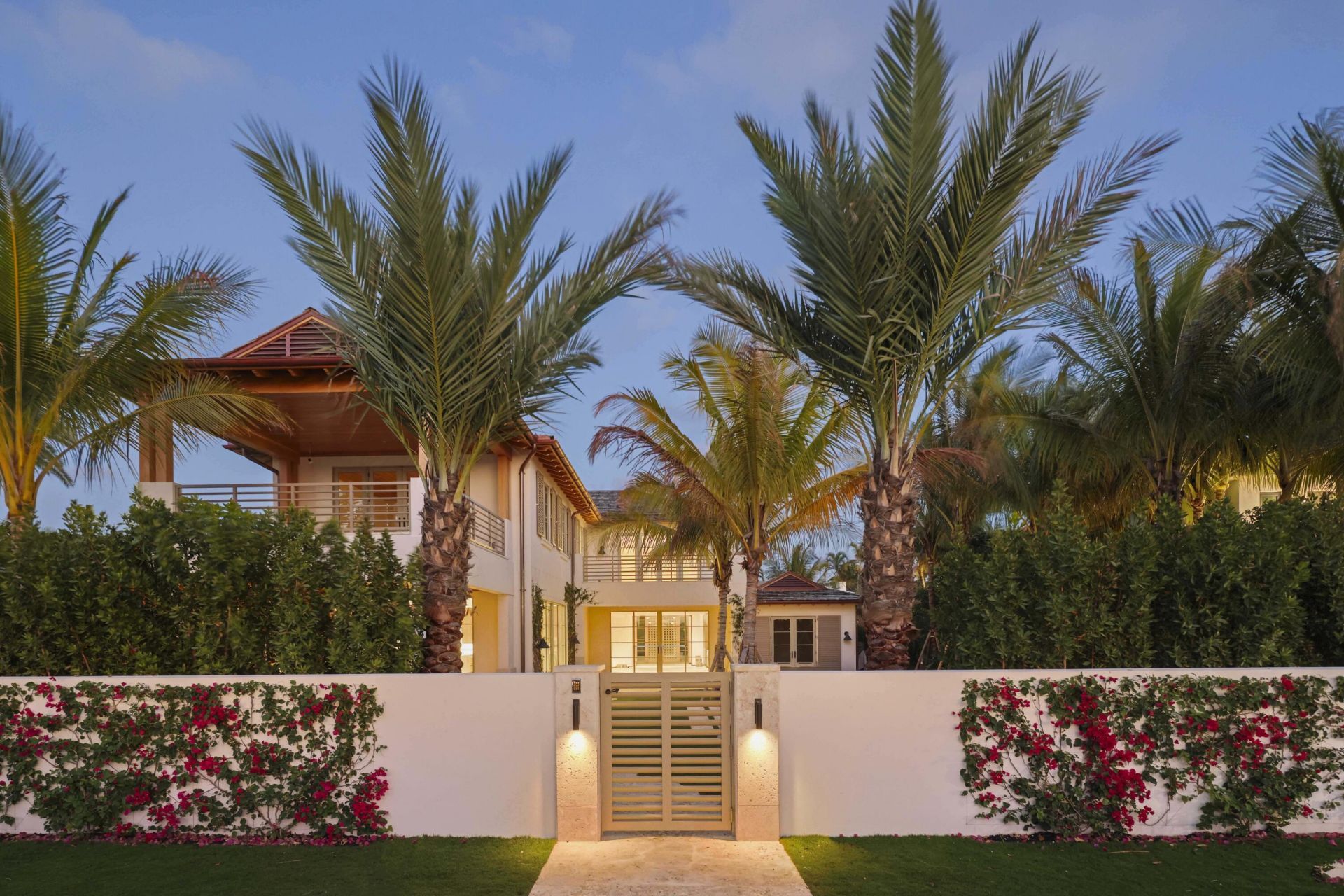 1265 N Lake Way, Palm Beach, FL 33480 Photo