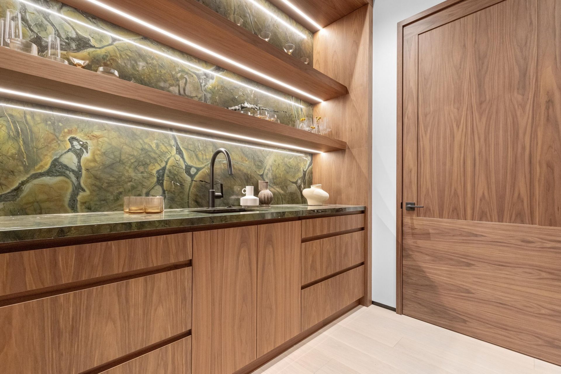 1265 N Lake Way, Palm Beach, FL 33480 Photo