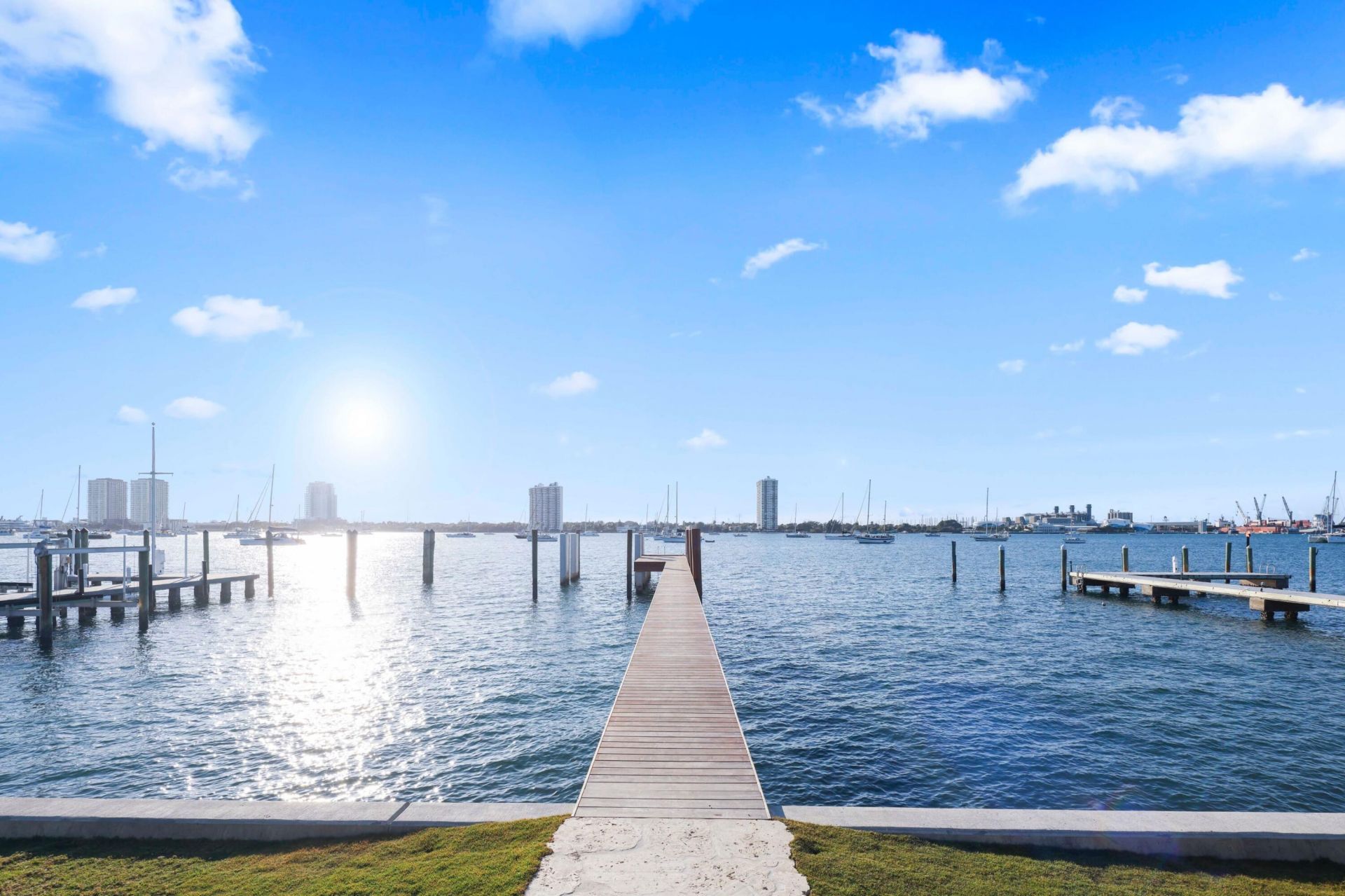 1265 N Lake Way, Palm Beach, FL 33480 Photo