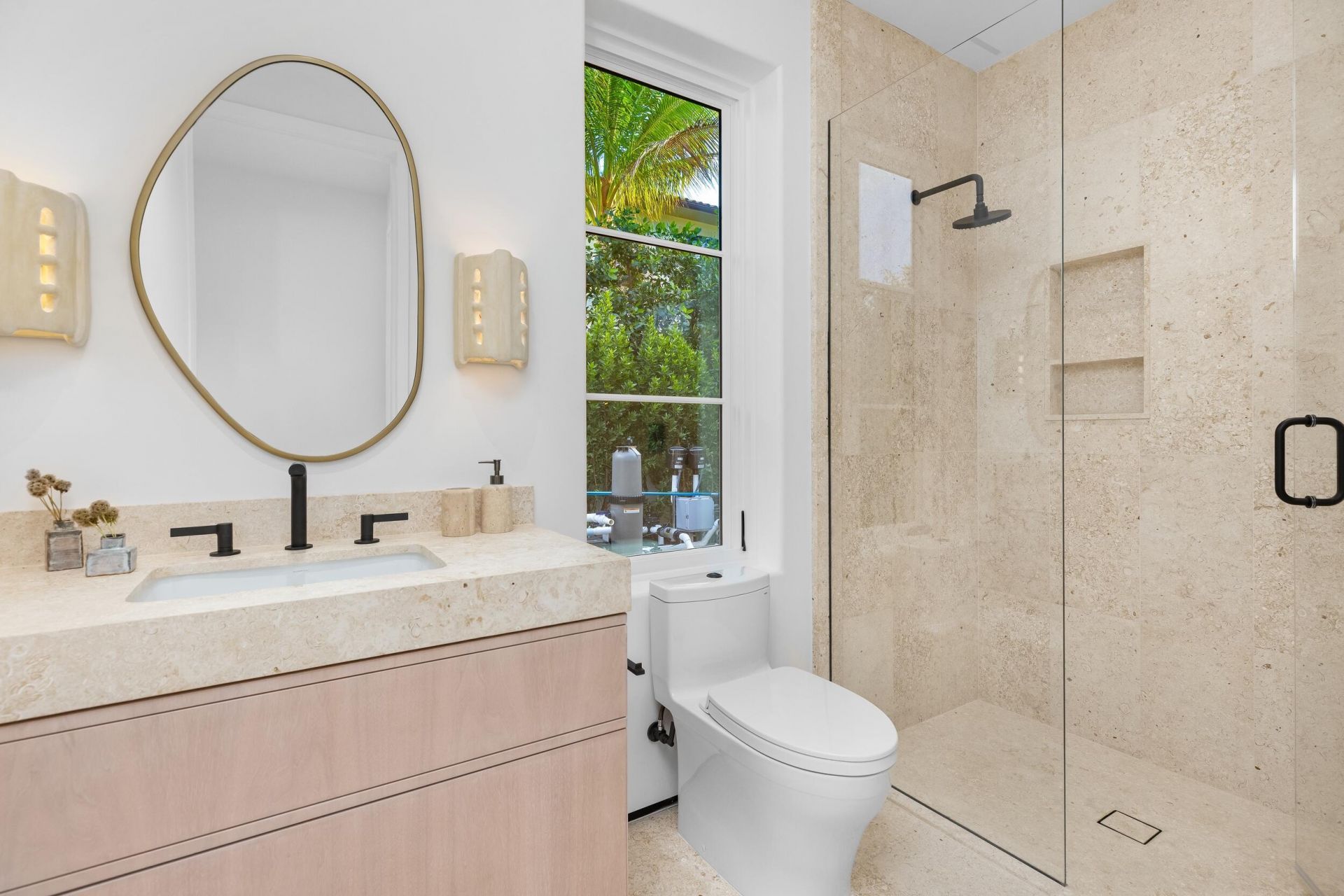 1265 N Lake Way, Palm Beach, FL 33480 Photo