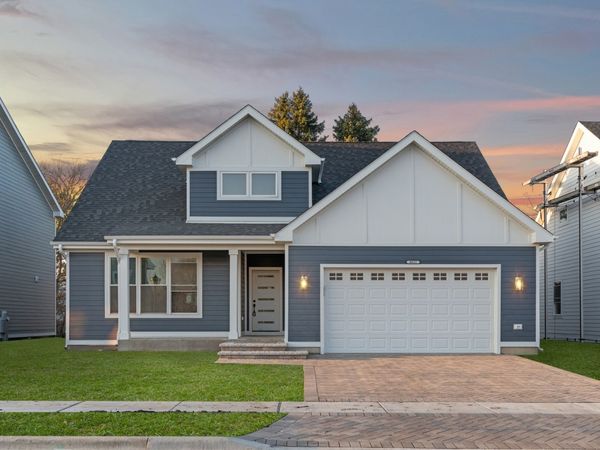 4032 Faith Lane, St. Charles, IL 60174