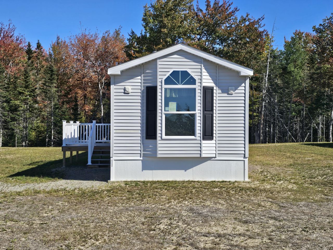 11 Goose Neck Road Hancock, ME 04640