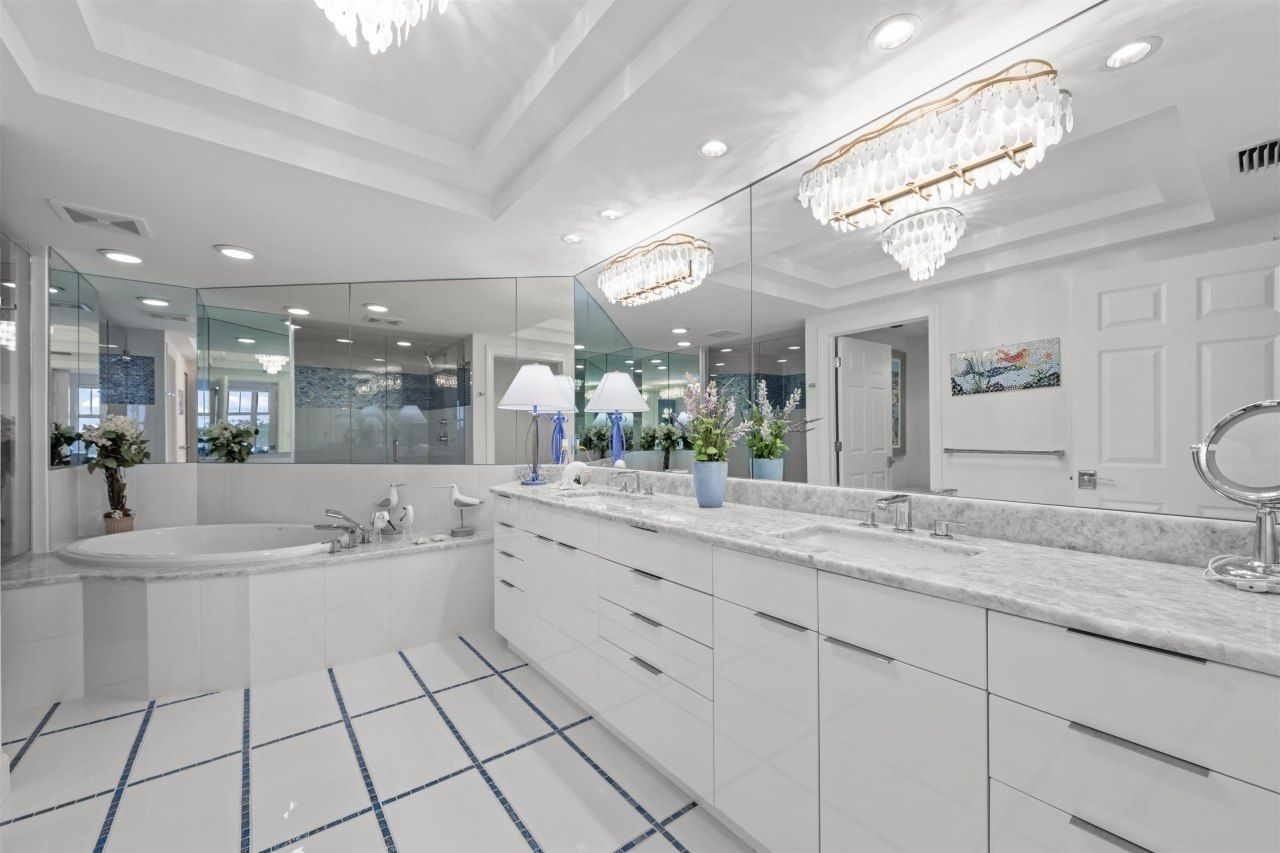 2605 Wulfert Rd, Unit 5, Sanibel, FL 33957 Photo