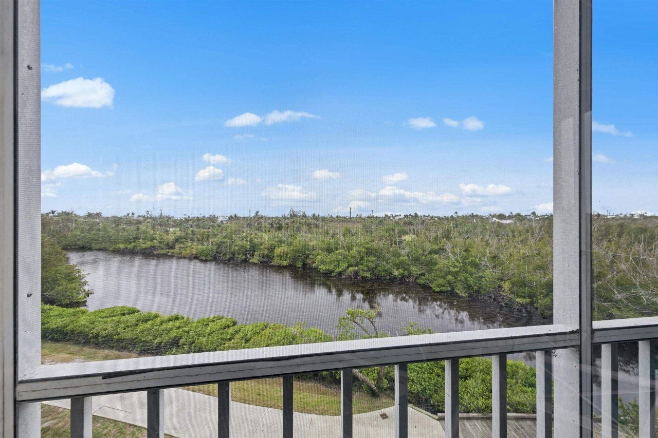 2605 Wulfert Rd, Unit 5, Sanibel, FL 33957 Photo