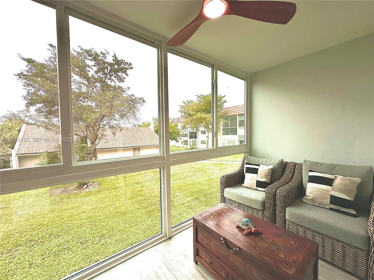 2600 W Sunrise Lakes Dr, Unit 209, Sunrise, FL 33322 Photo