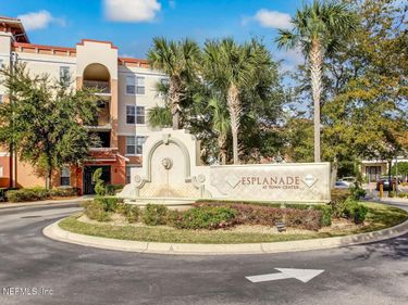 10435 MIDTOWN Parkway, Unit 144, Jacksonville, FL 32246