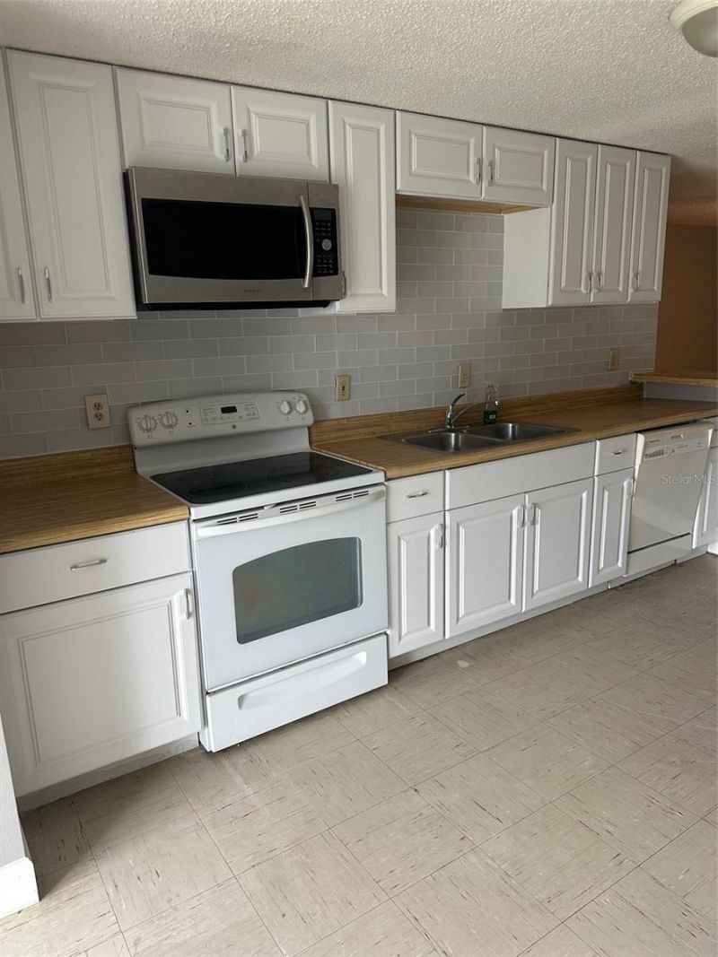 4212 78th Street W, Unit 4212, Bradenton, FL 34209 Photo