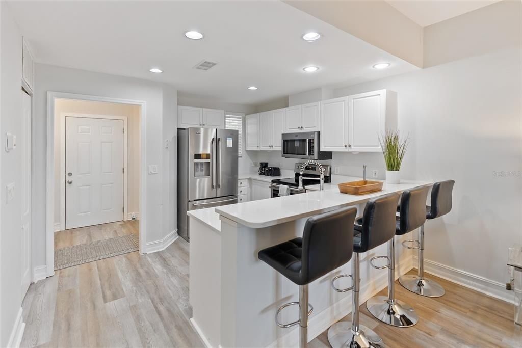 3702 54th Drive W, Unit 102, Bradenton, FL 34210 Photo