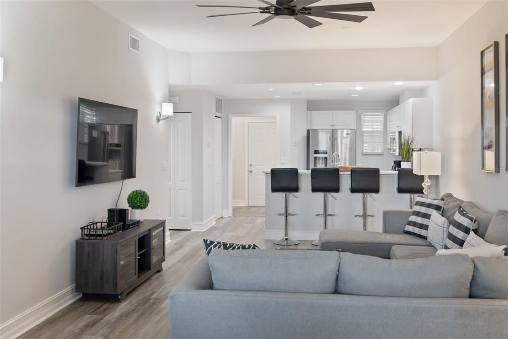 3702 54th Drive W, Unit 102, Bradenton, FL 34210 Photo