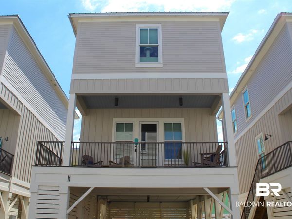 1592 W Beach Boulevard, Gulf Shores, AL 36542