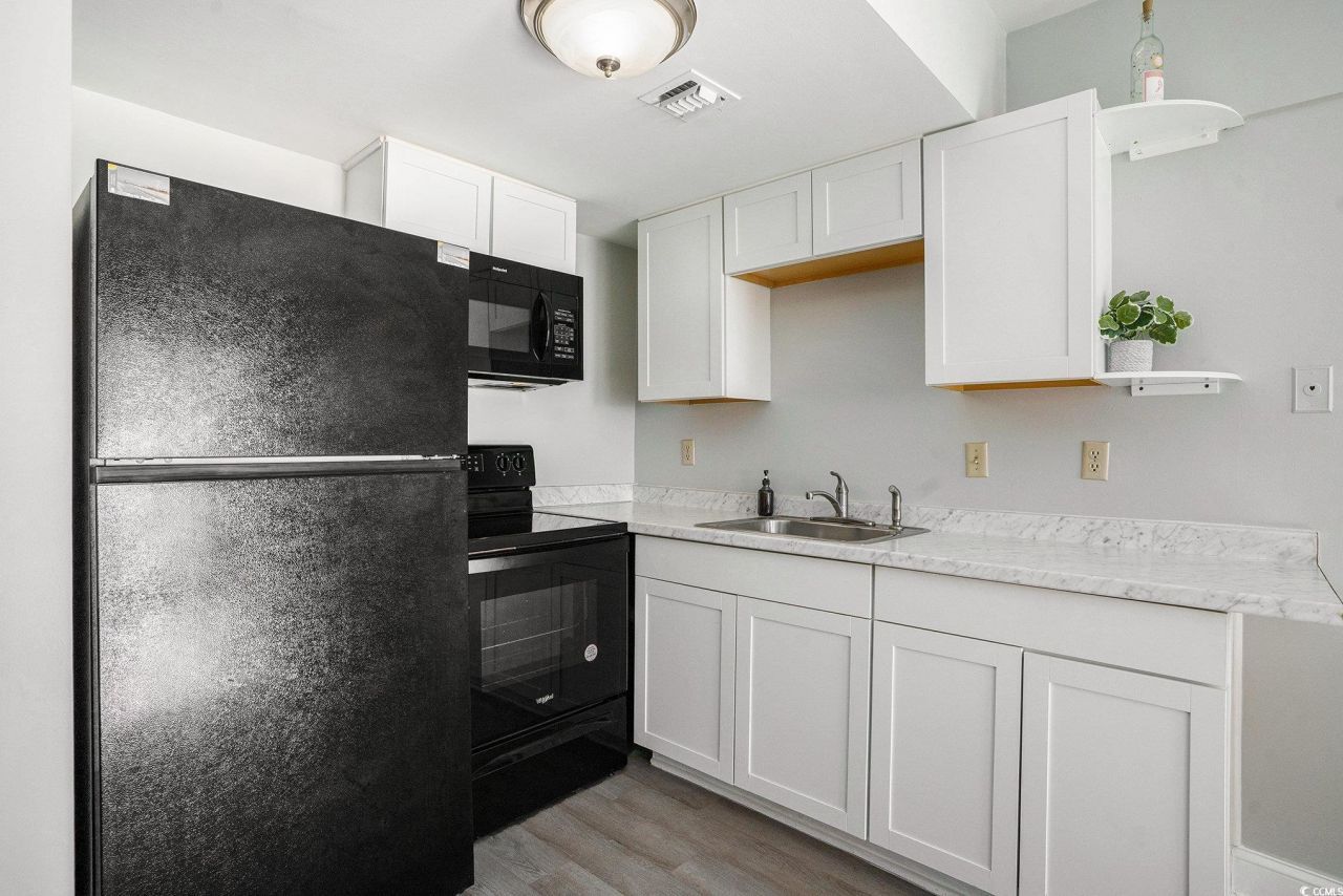 1605 S Ocean Blvd. Photo 10