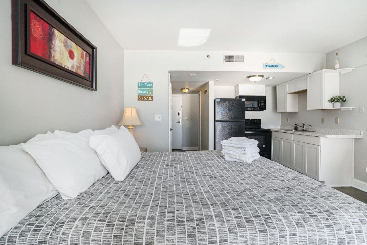 1605 S Ocean Blvd. Photo 12