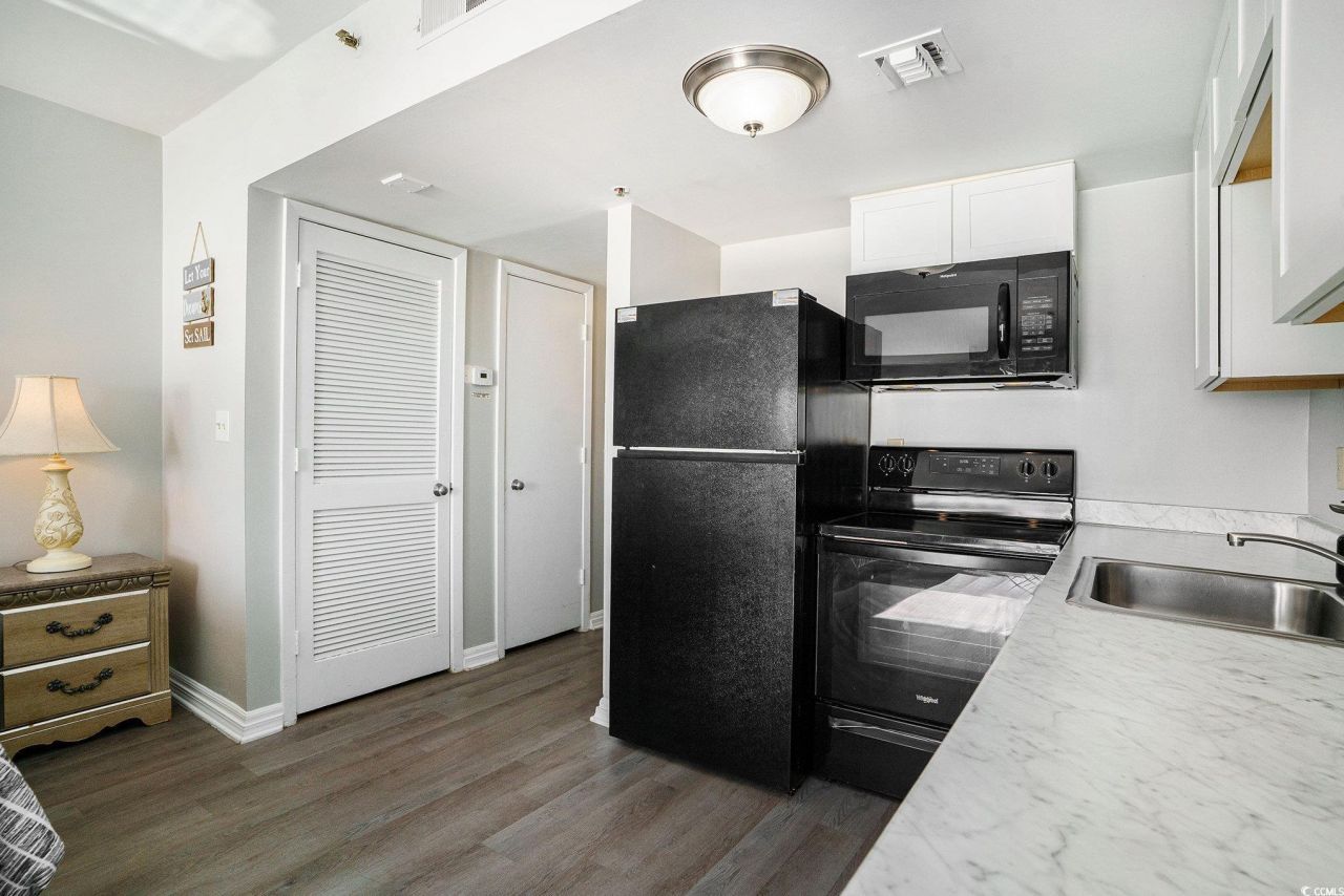 1605 S Ocean Blvd. Photo 9