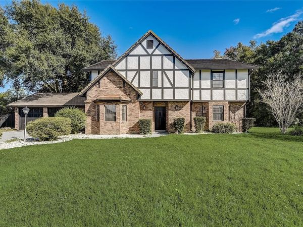 2540 ALBANY DRIVE, KISSIMMEE, FL 34758