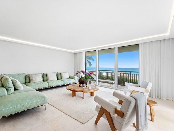 3951 N Ocean Boulevard, Unit 201, Gulf Stream, FL 33483