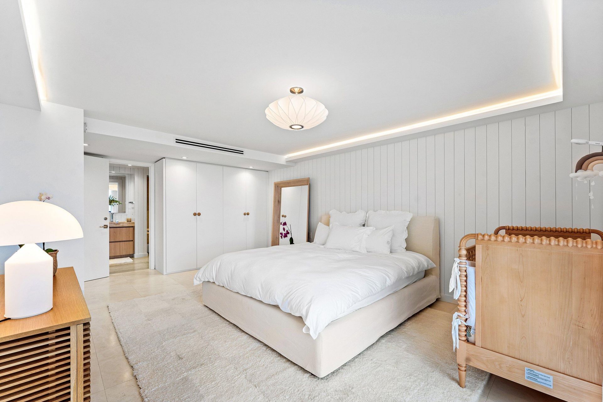 3951 N Ocean Boulevard, Unit 201, Gulf Stream, FL 33483 Photo