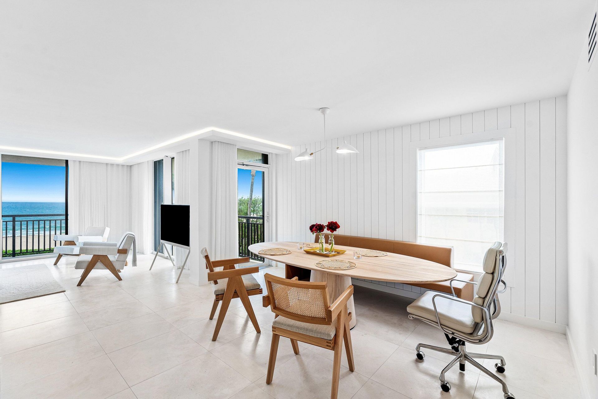 3951 N Ocean Boulevard, Unit 201, Gulf Stream, FL 33483 Photo