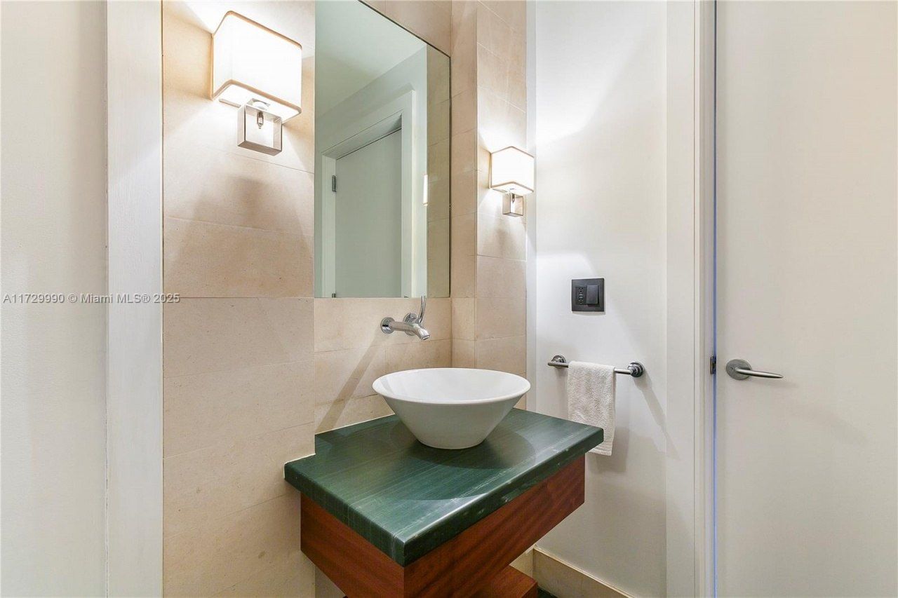 10295 Collins Ave, Unit 1613, Bal Harbour, FL 33154 Photo