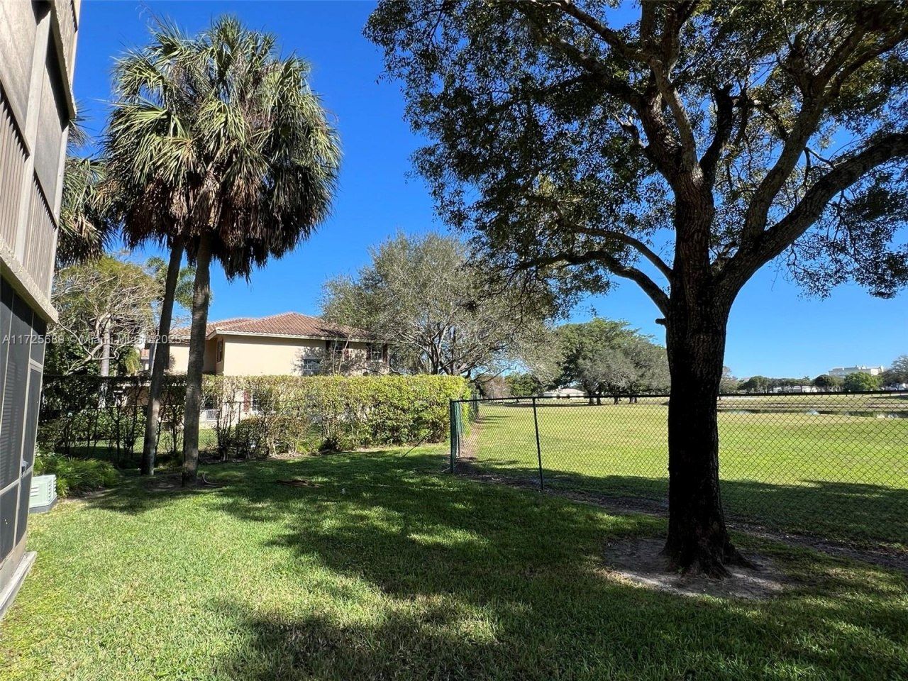 3300 W Rolling Hills Cir, Unit 102, Davie, FL 33328 Photo