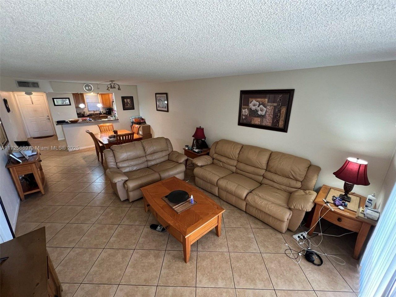 3300 W Rolling Hills Cir, Unit 102, Davie, FL 33328 Photo