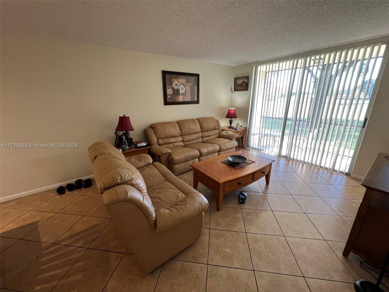 3300 W Rolling Hills Cir, Unit 102, Davie, FL 33328 Photo