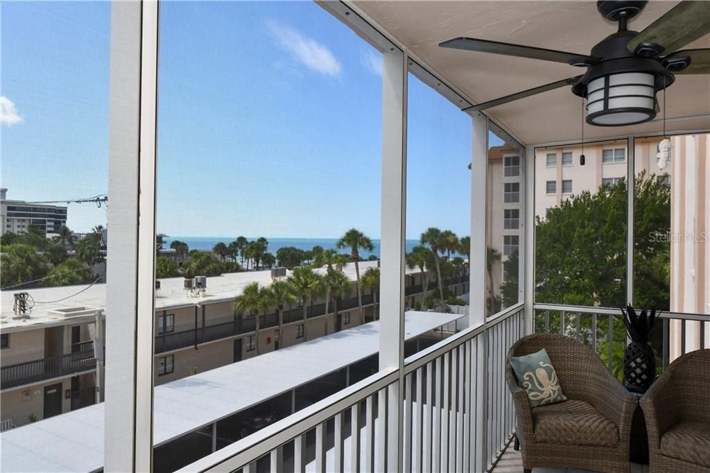 800 Benjamin Franklin Drive, Unit 403, Sarasota, FL 34236 Photo