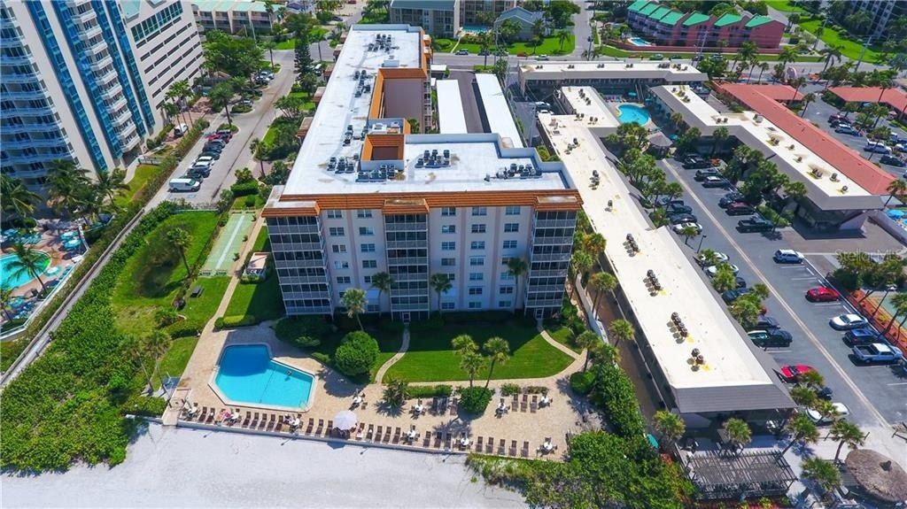 800 Benjamin Franklin Drive, Unit 403, Sarasota, FL 34236 Photo