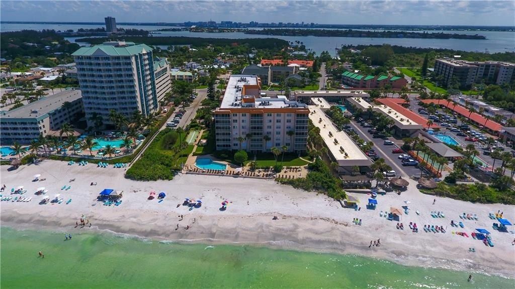 800 Benjamin Franklin Drive, Unit 403, Sarasota, FL 34236 Photo