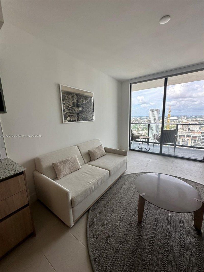 601 NE 1st Ave, Unit 3704, Miami, FL 33132 Photo