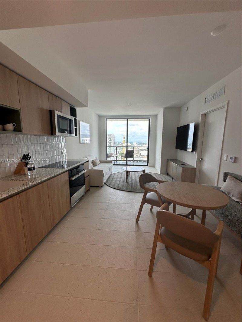 601 NE 1st Ave, Unit 3704, Miami, FL 33132 Photo