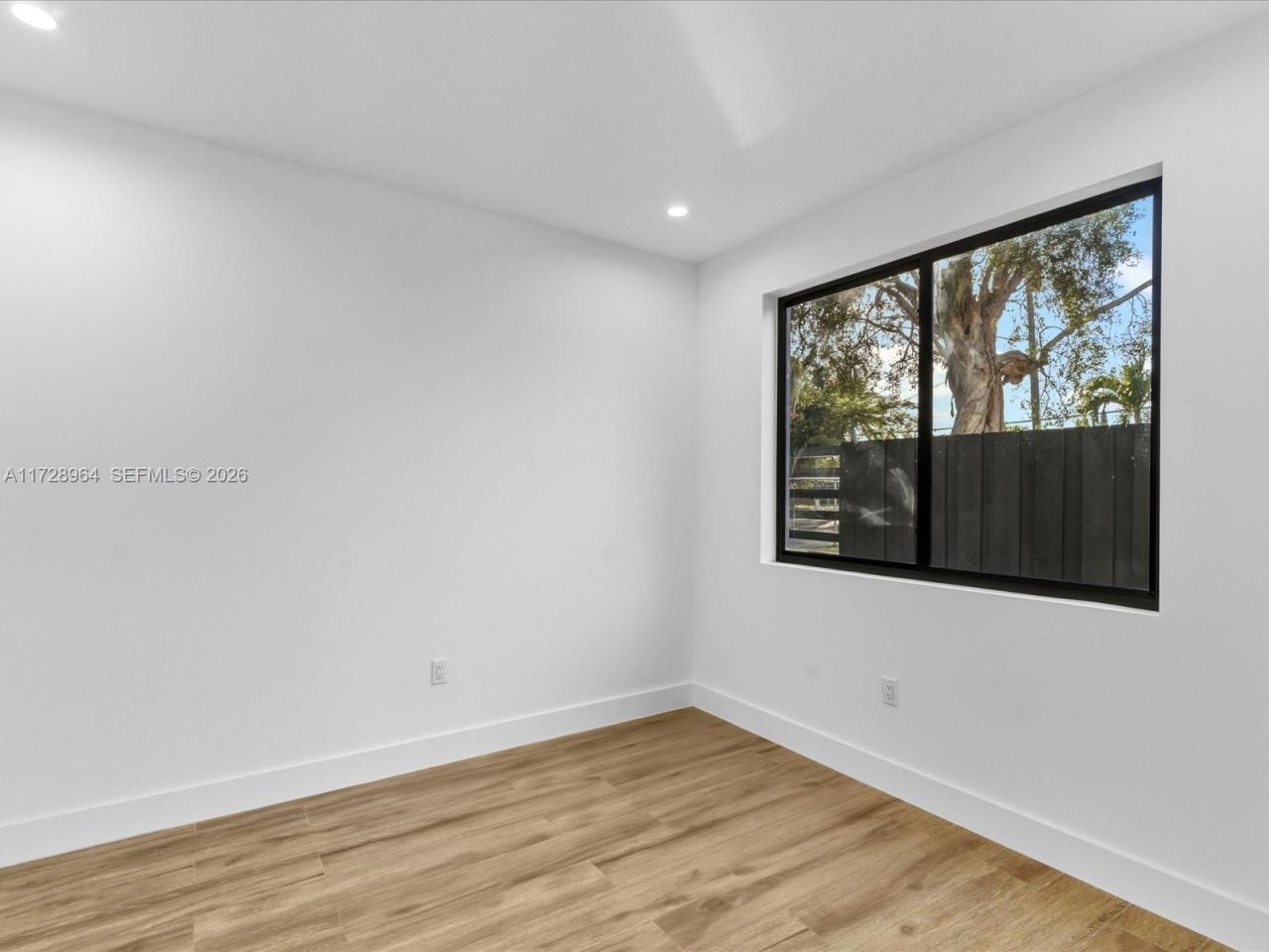 2285 SW 17th Ter, Miami, FL 33145 Photo