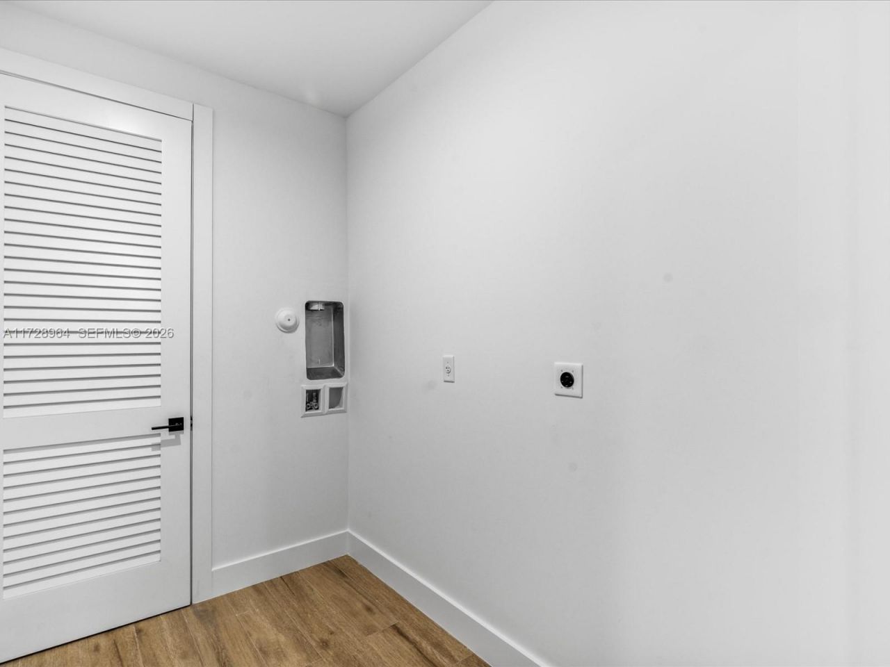 2285 SW 17th Ter, Miami, FL 33145 Photo