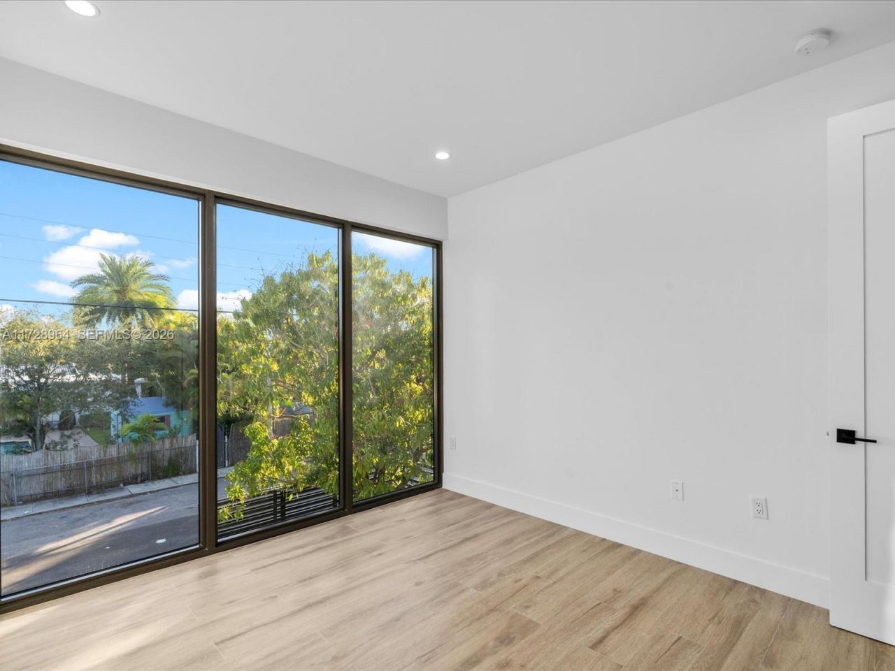 2285 SW 17th Ter, Miami, FL 33145 Photo