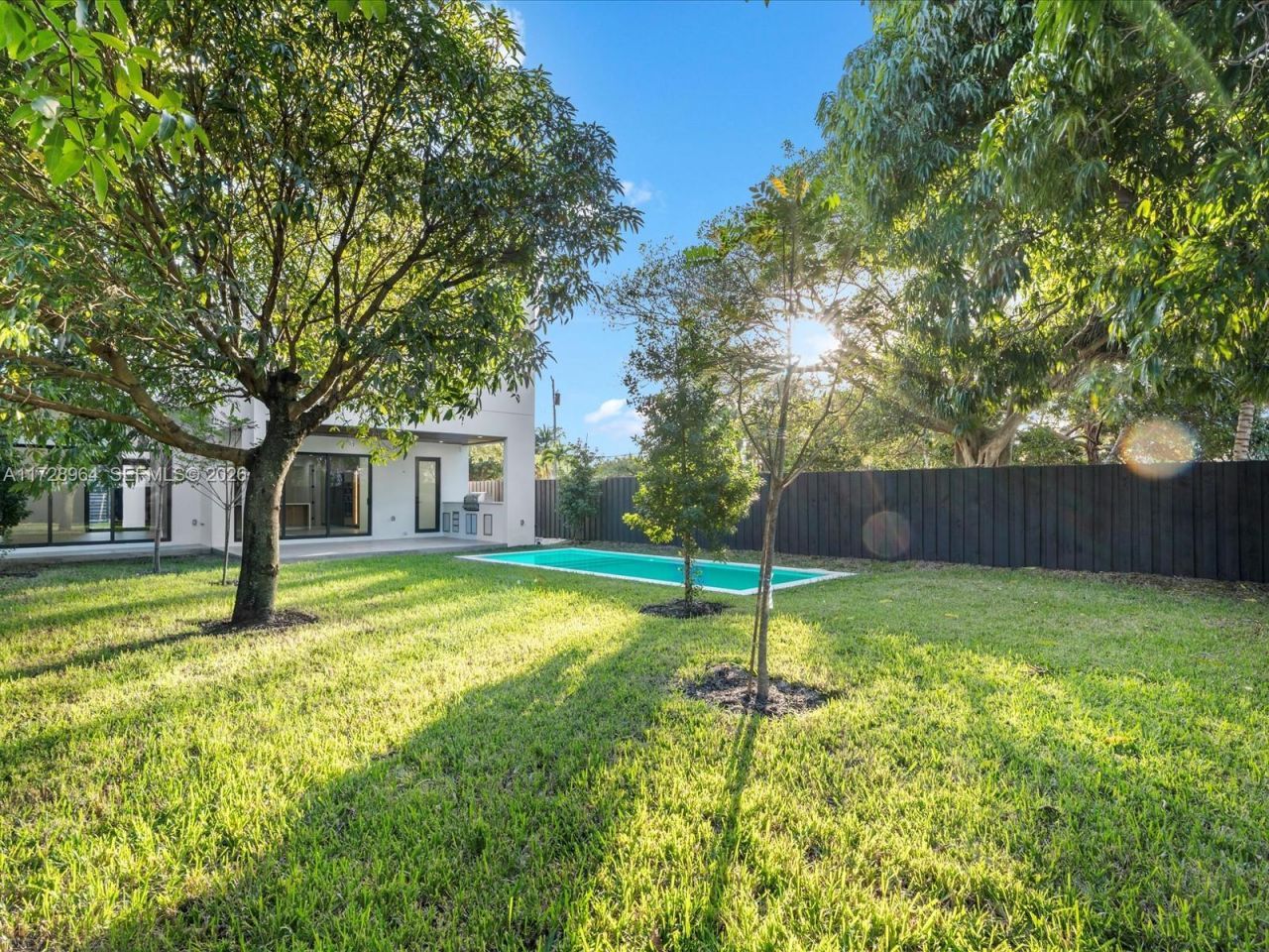 2285 SW 17th Ter, Miami, FL 33145 Photo